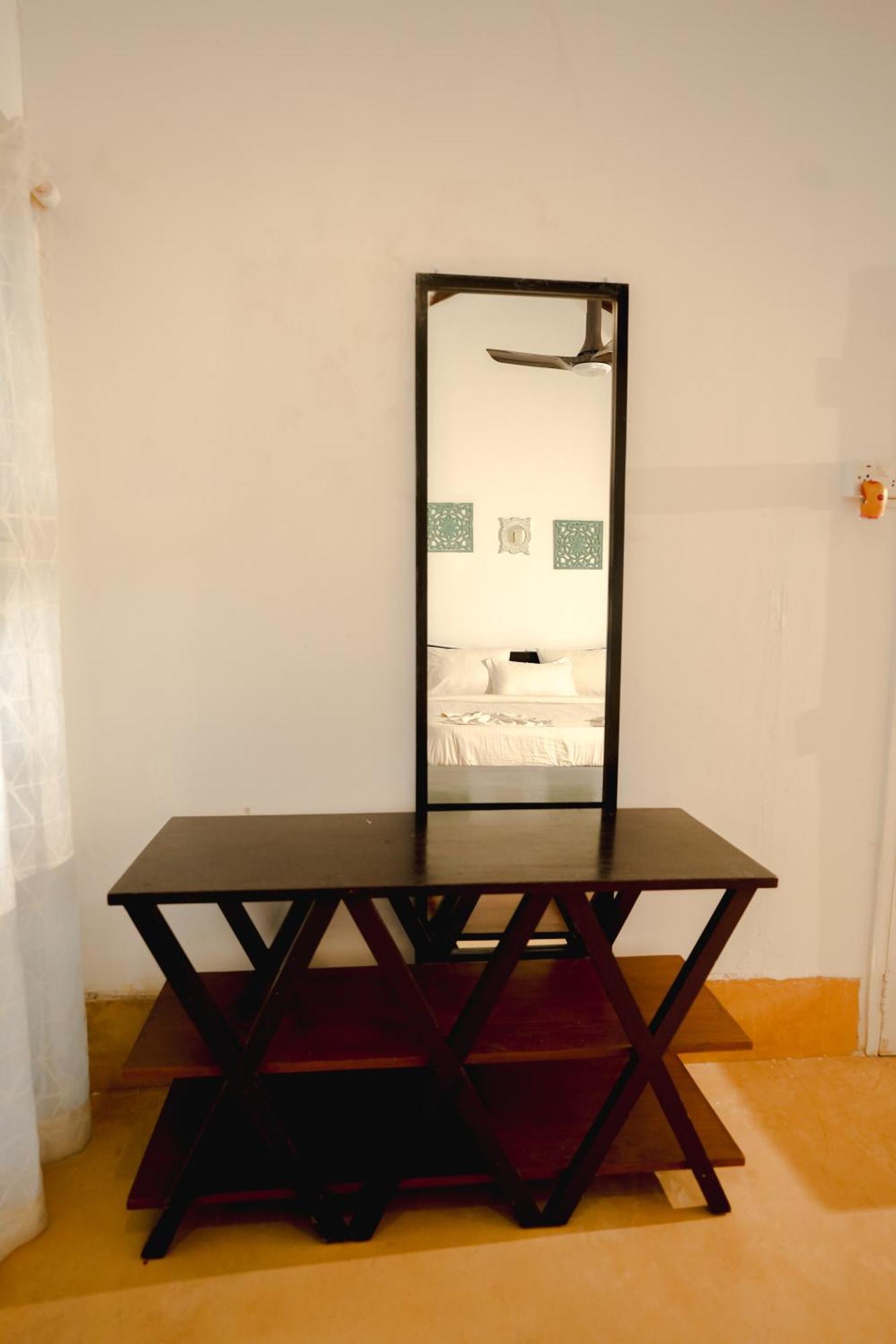 Villa M - Solitude 2 Candolim Goa 3Bhk, Pool Facing, Near Beach, Free Breakfast, Free Wifi And Prime Location Zewnętrze zdjęcie