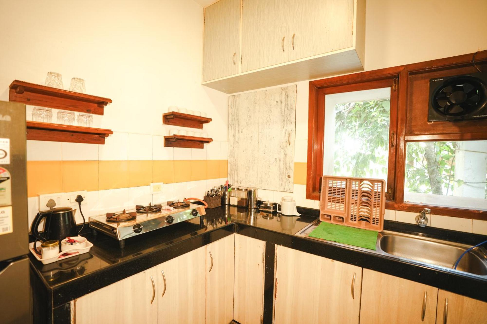 Villa M - Solitude 2 Candolim Goa 3Bhk, Pool Facing, Near Beach, Free Breakfast, Free Wifi And Prime Location Zewnętrze zdjęcie