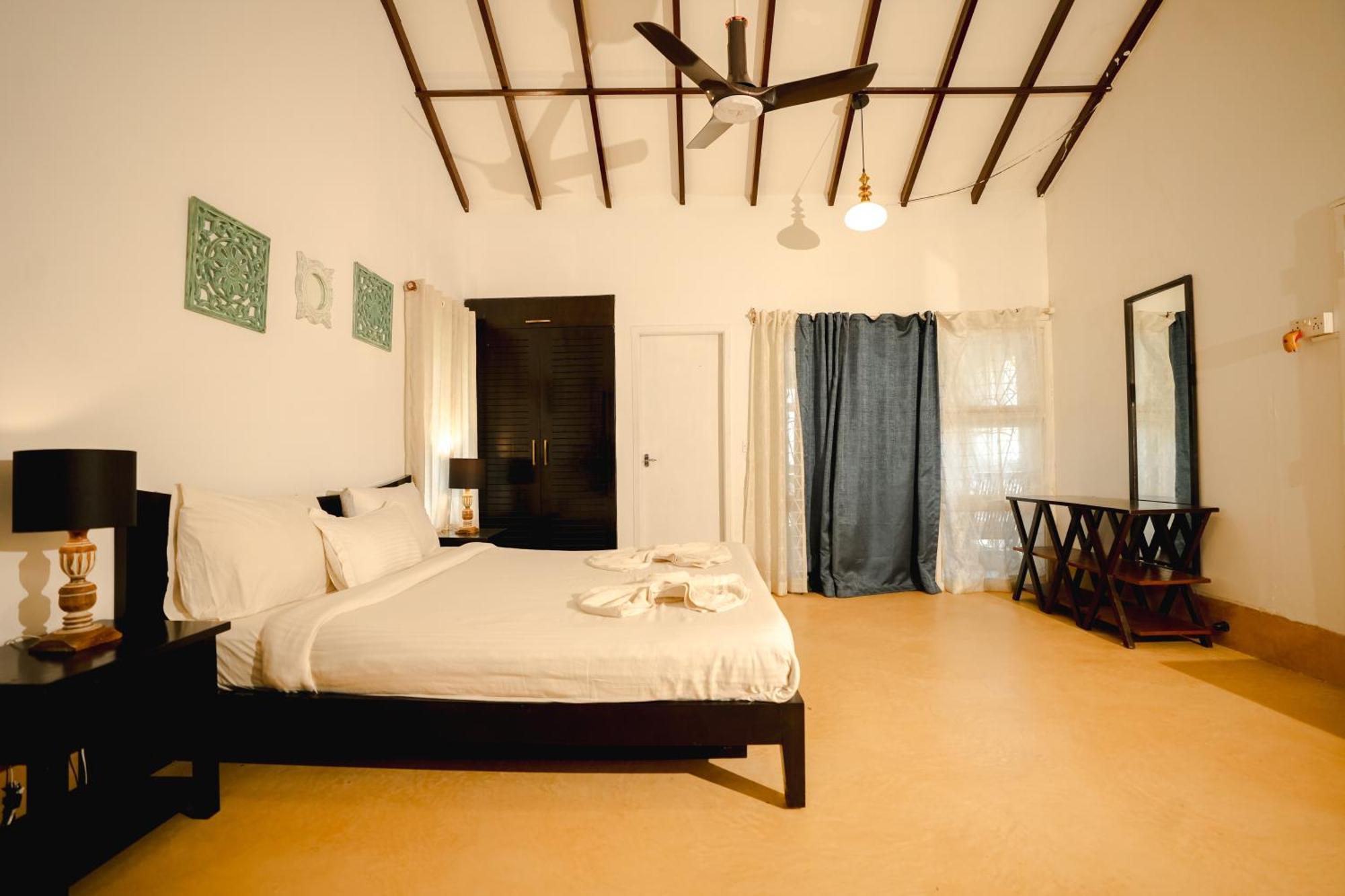Villa M - Solitude 2 Candolim Goa 3Bhk, Pool Facing, Near Beach, Free Breakfast, Free Wifi And Prime Location Zewnętrze zdjęcie