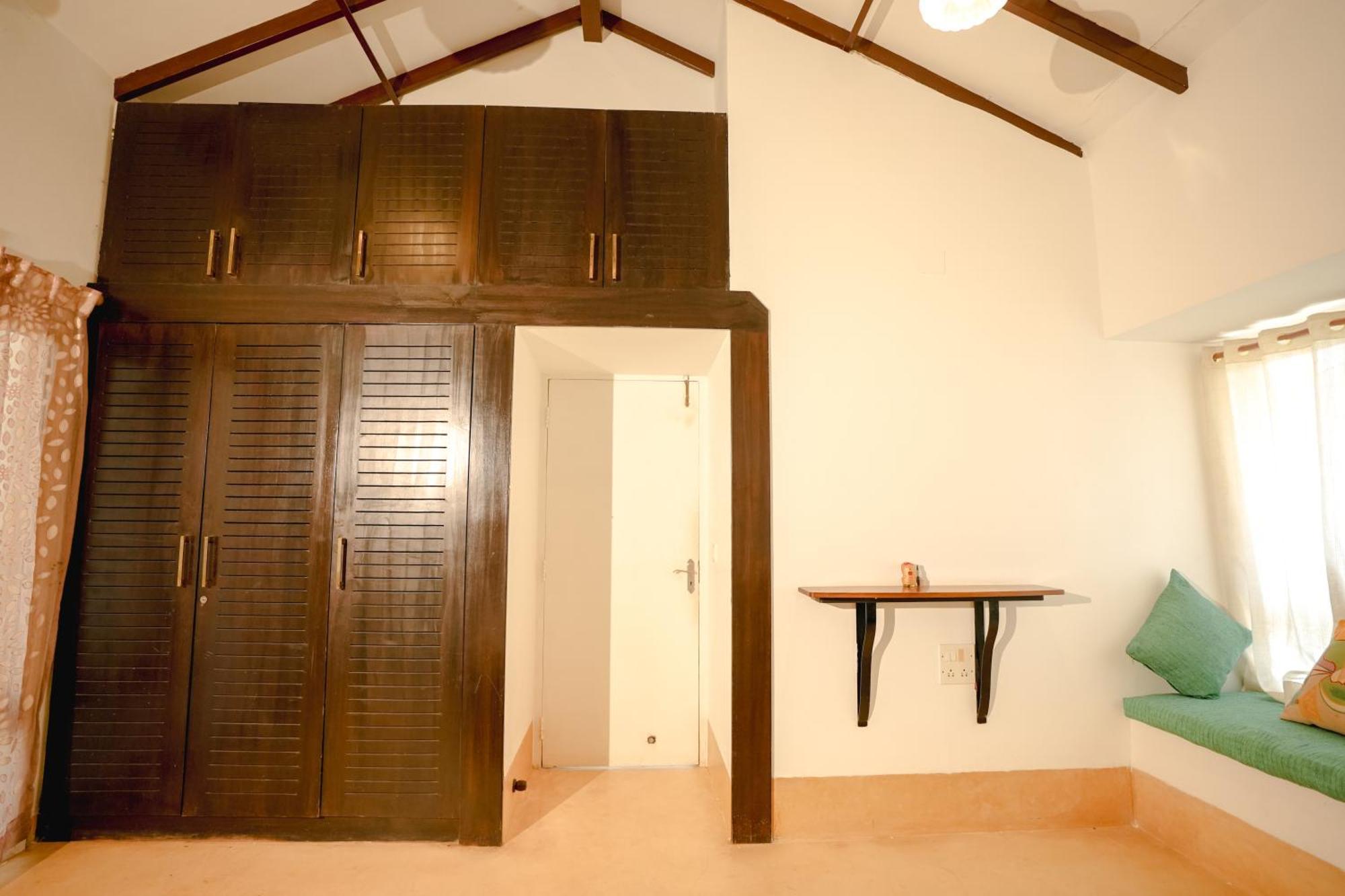 Villa M - Solitude 2 Candolim Goa 3Bhk, Pool Facing, Near Beach, Free Breakfast, Free Wifi And Prime Location Zewnętrze zdjęcie