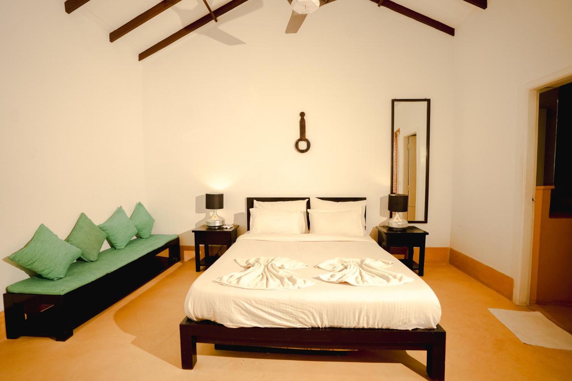 Villa M - Solitude 2 Candolim Goa 3Bhk, Pool Facing, Near Beach, Free Breakfast, Free Wifi And Prime Location Zewnętrze zdjęcie