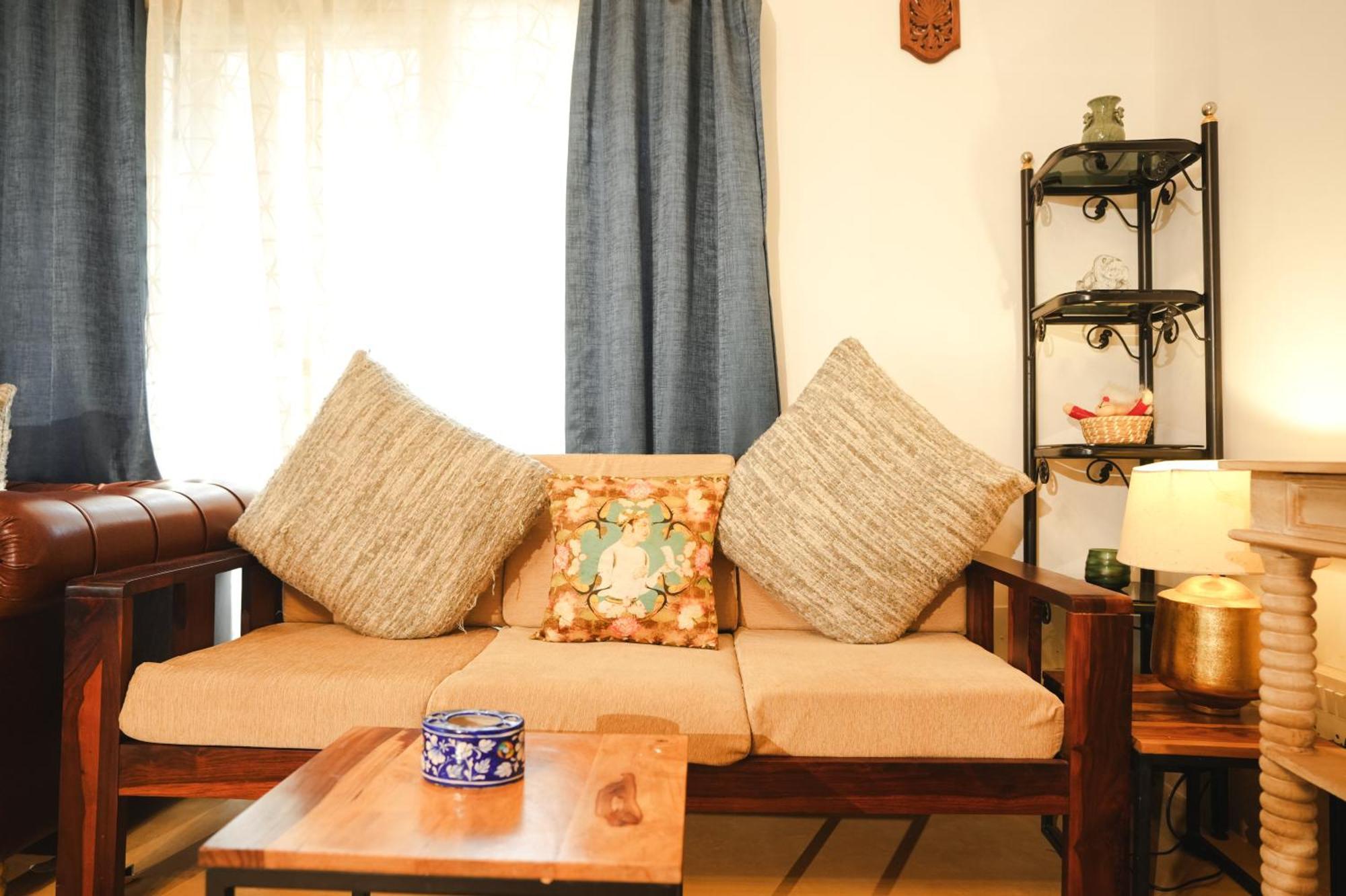 Villa M - Solitude 2 Candolim Goa 3Bhk, Pool Facing, Near Beach, Free Breakfast, Free Wifi And Prime Location Zewnętrze zdjęcie